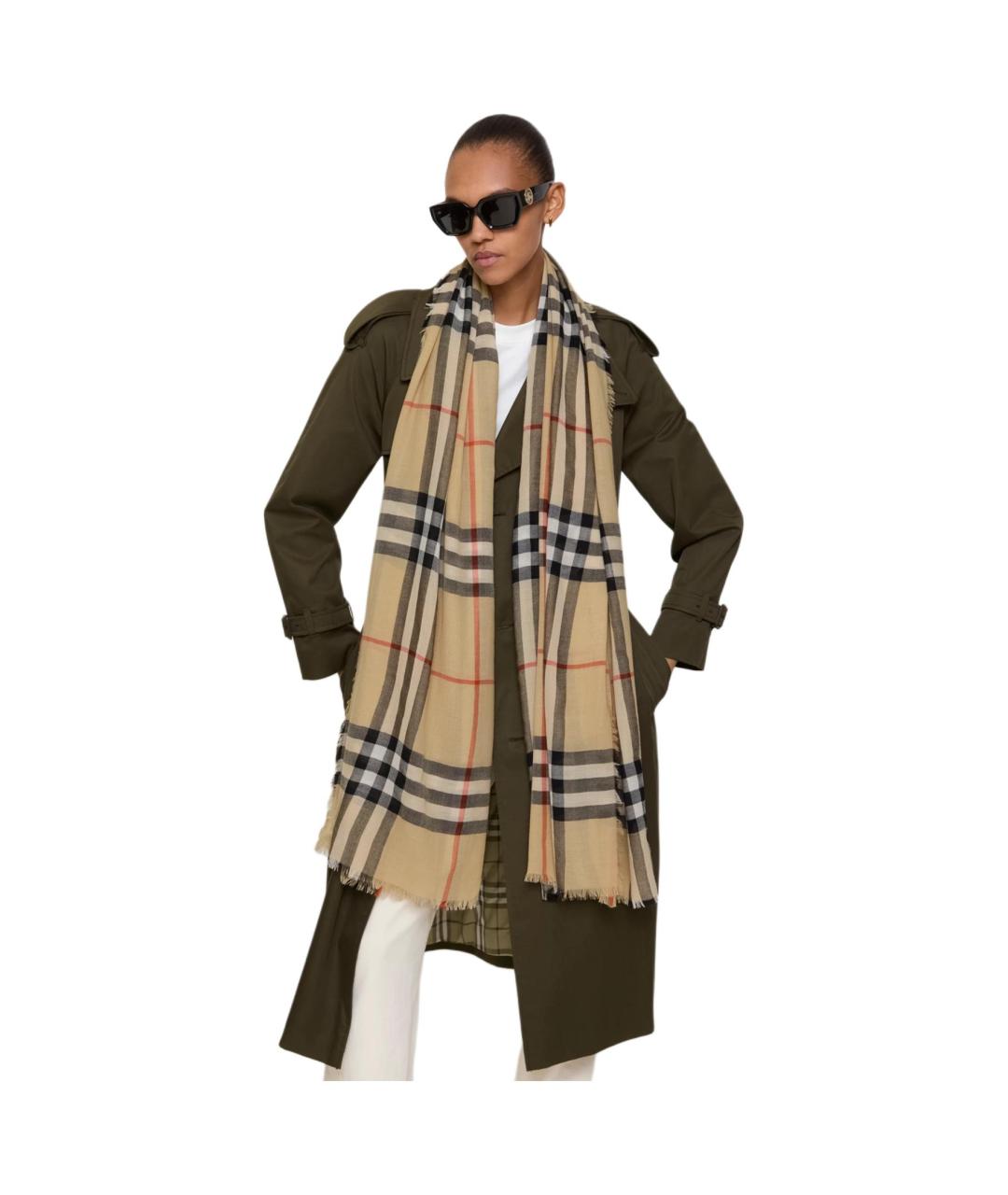 BURBERRY Бежевый шерстяной шарф, фото 4