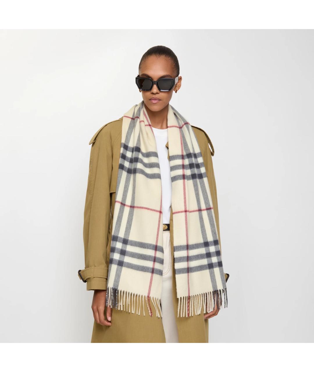 BURBERRY Бежевый кашемировый шарф, фото 5