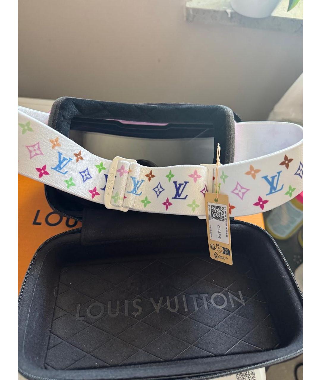 LOUIS VUITTON Мульти пластиковые солнцезащитные очки, фото 7