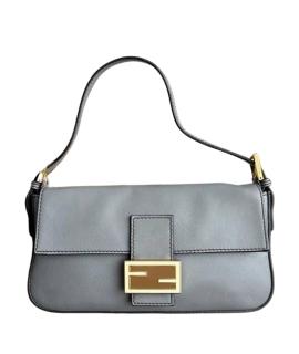FENDI Сумка с короткими ручками