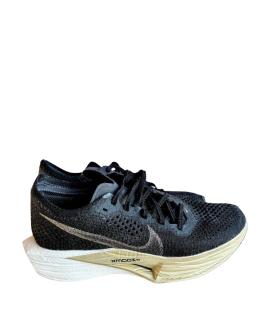 NIKE Кроссовки