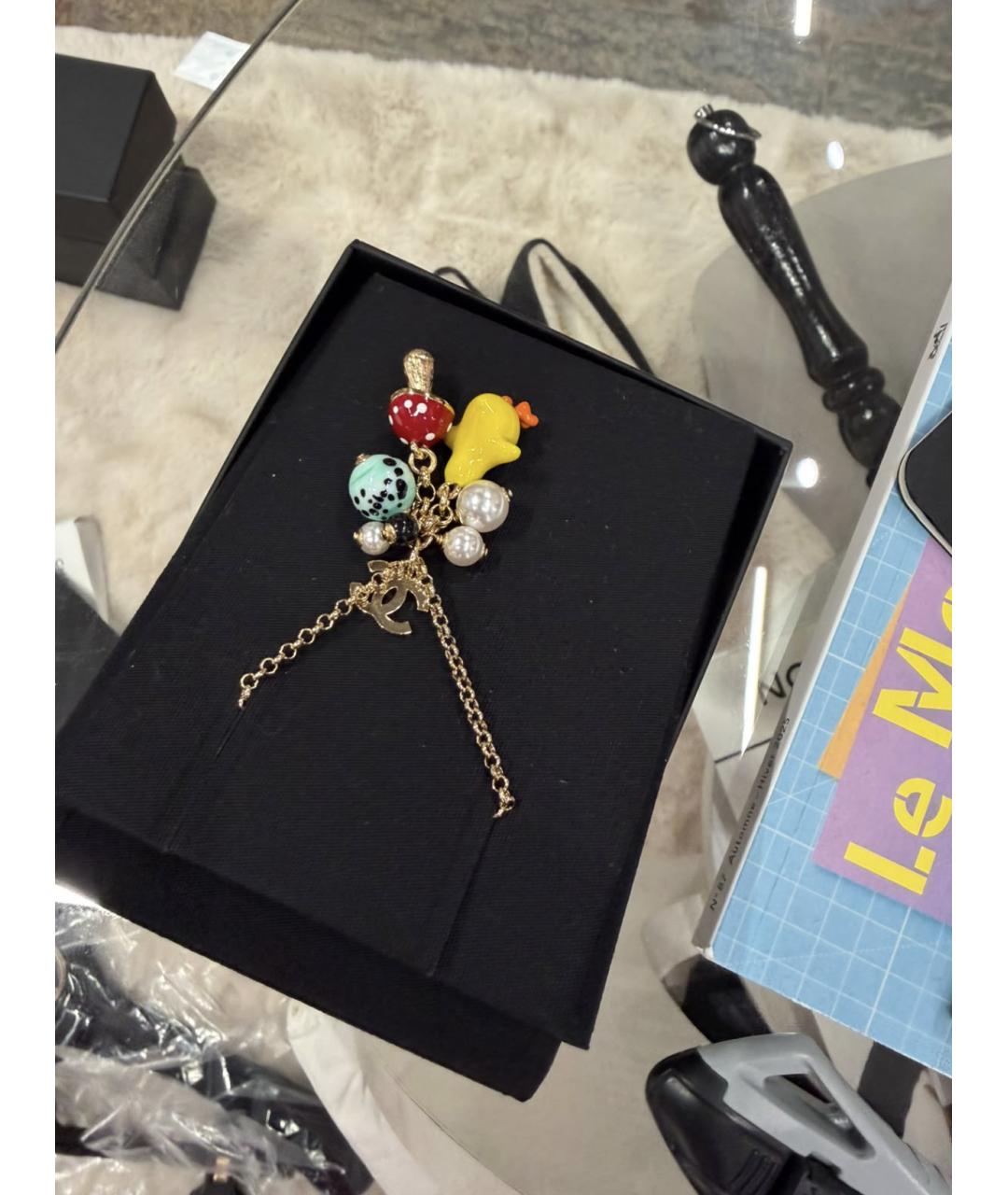 CHANEL Желтая подвеска, фото 3