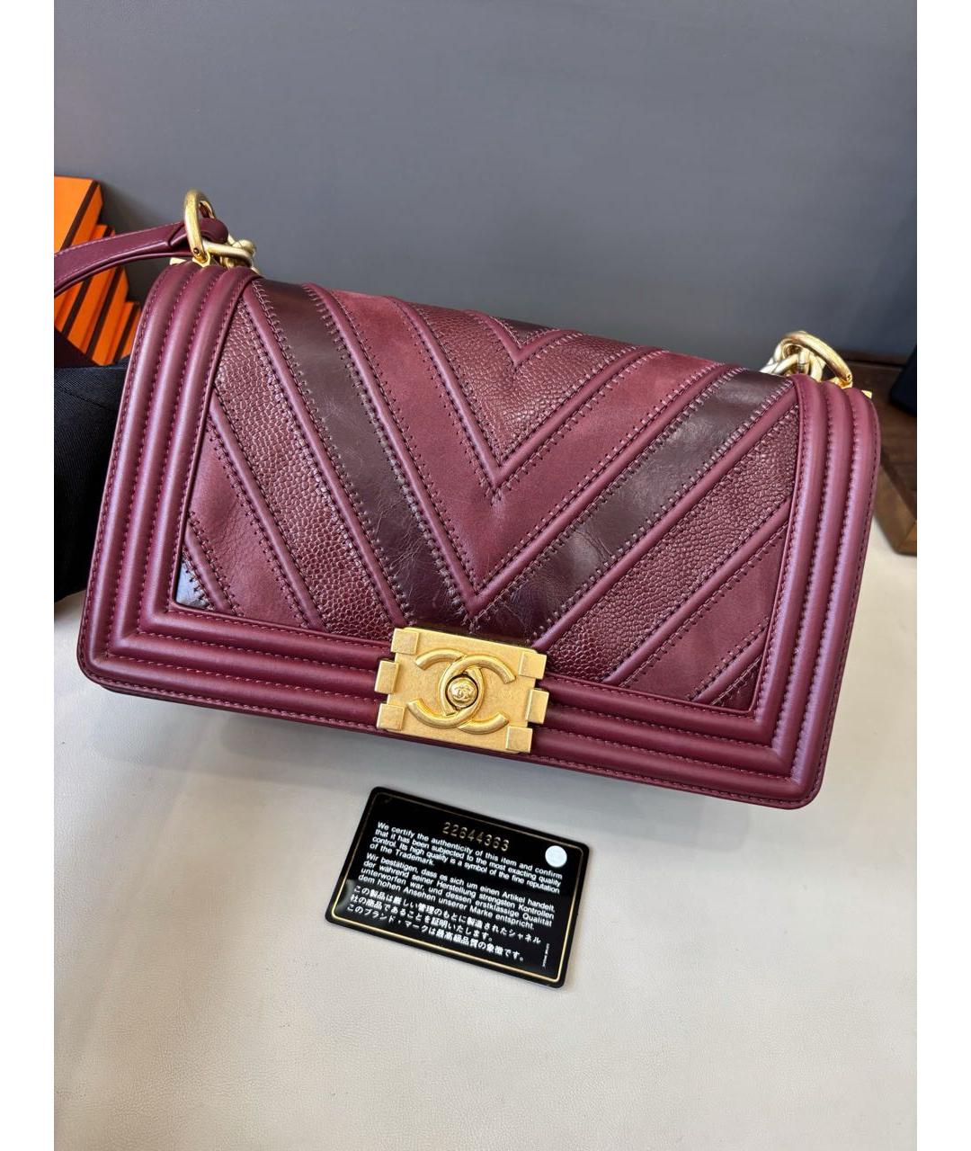 CHANEL Бордовая кожаная сумка через плечо, фото 2