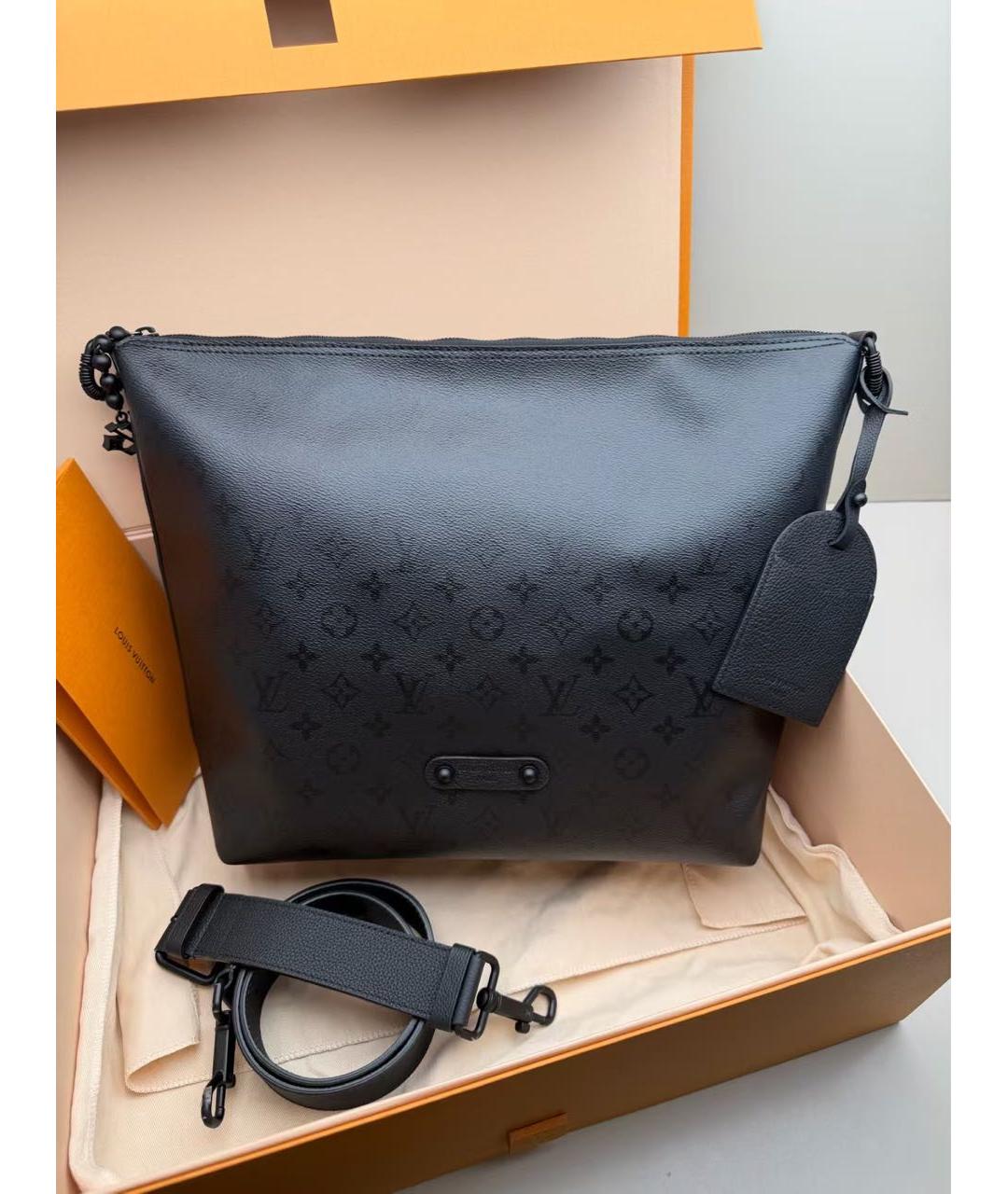 LOUIS VUITTON Черная кожаная сумка через плечо, фото 8