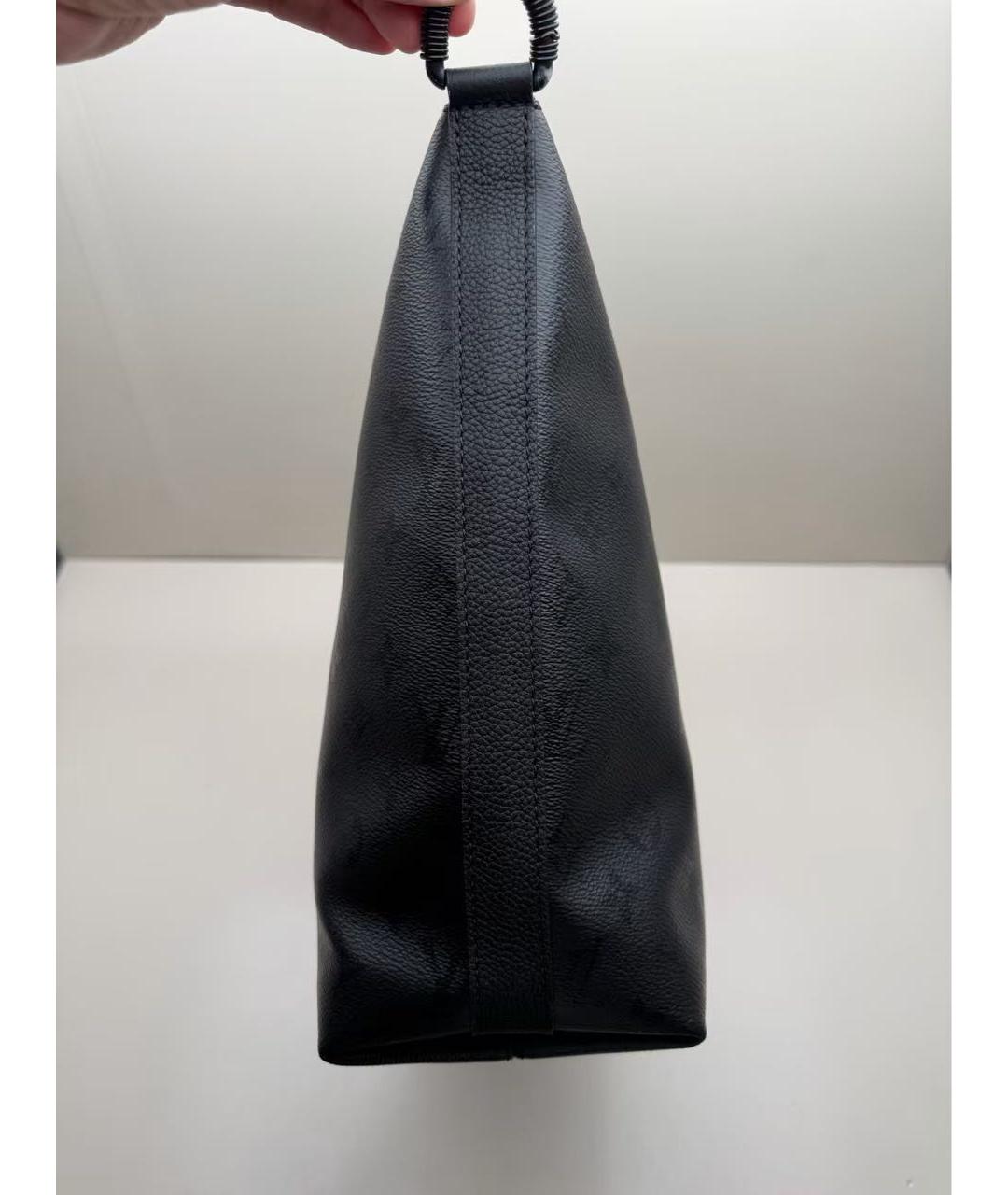 LOUIS VUITTON Черная кожаная сумка через плечо, фото 3