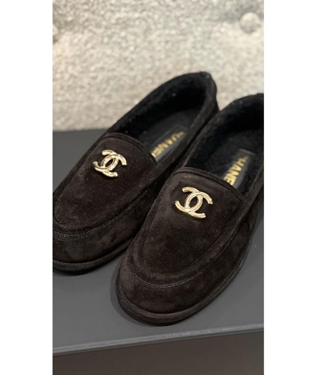 CHANEL Черные замшевые лоферы, фото 5