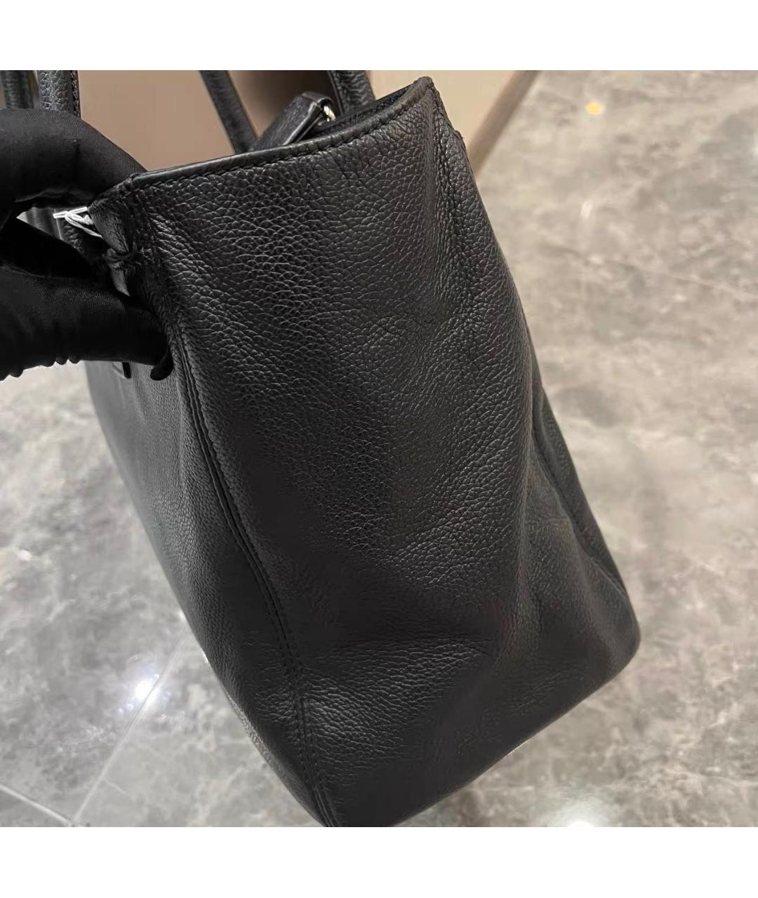 CHANEL Черная кожаная сумка тоут, фото 5