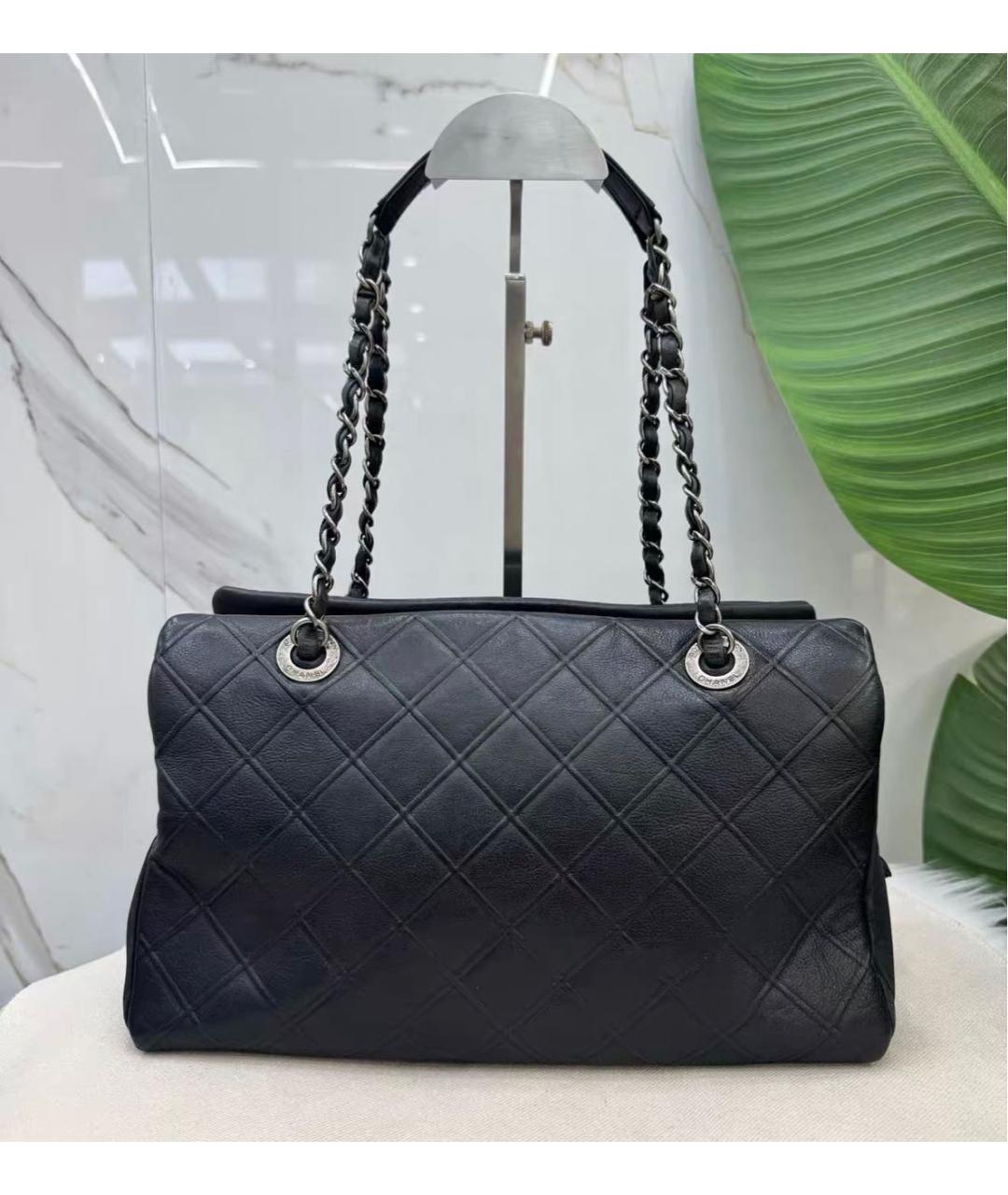 CHANEL Черная кожаная сумка тоут, фото 2