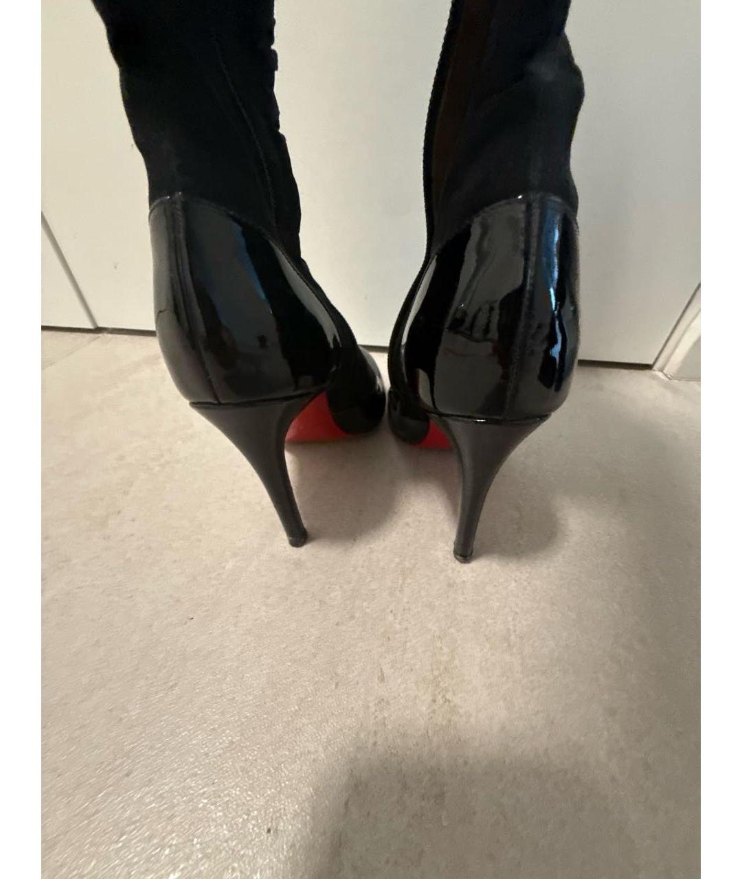 CHRISTIAN LOUBOUTIN Черные замшевые сапоги, фото 4