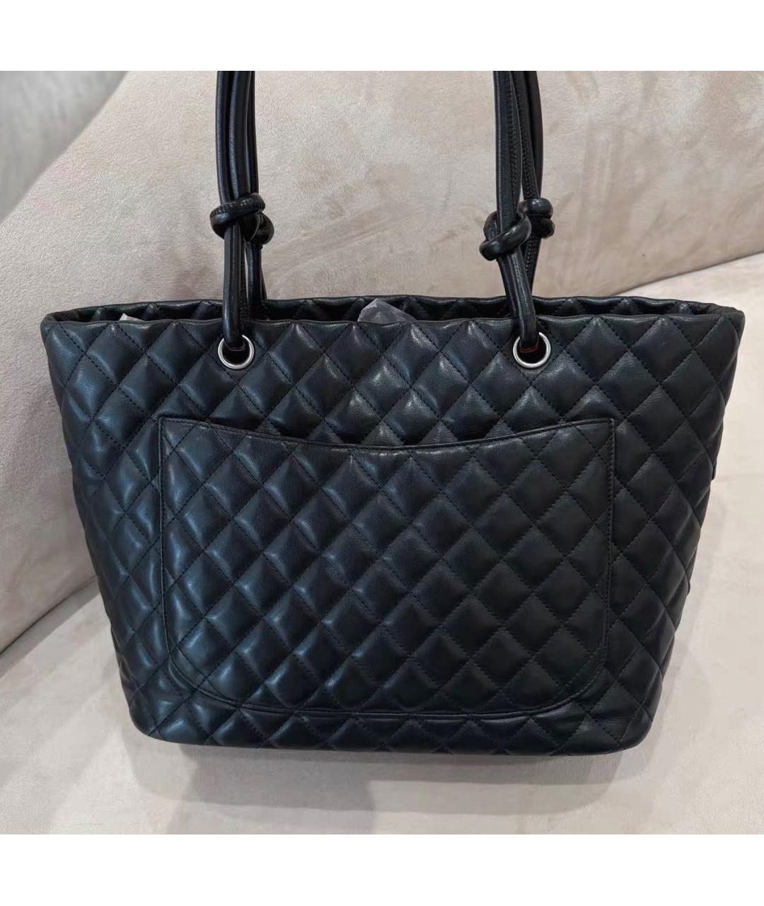 CHANEL Черная кожаная сумка тоут, фото 2