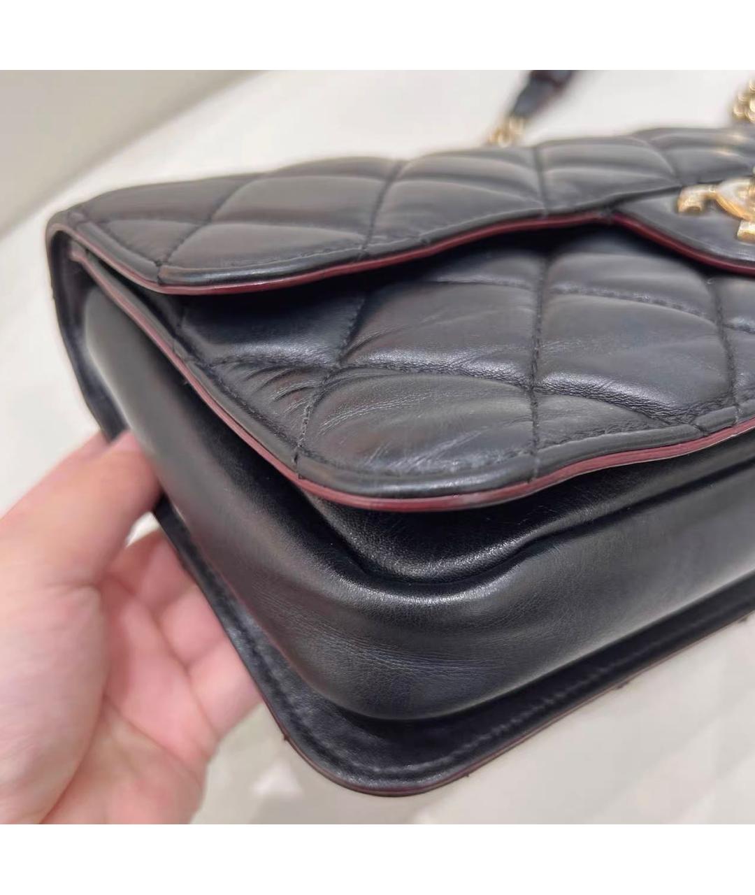 CHANEL Черная кожаная сумка через плечо, фото 4