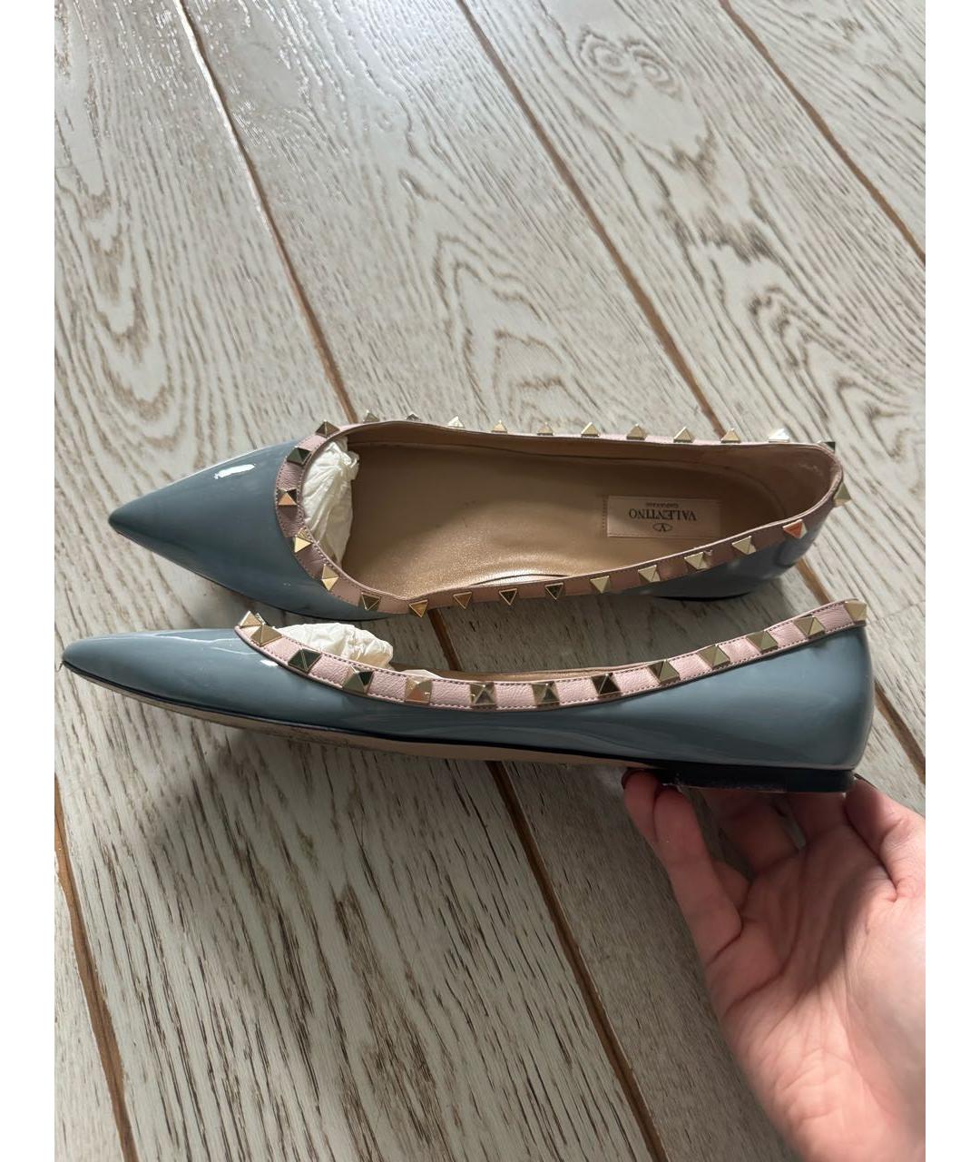 VALENTINO Голубые балетки из лакированной кожи, фото 1