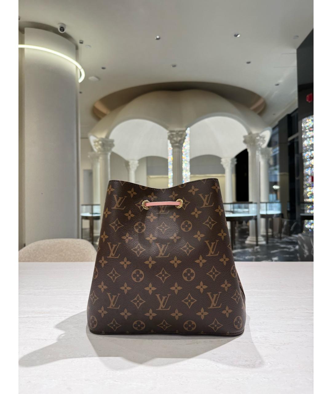LOUIS VUITTON Коричневая сумка через плечо из канвы, фото 3