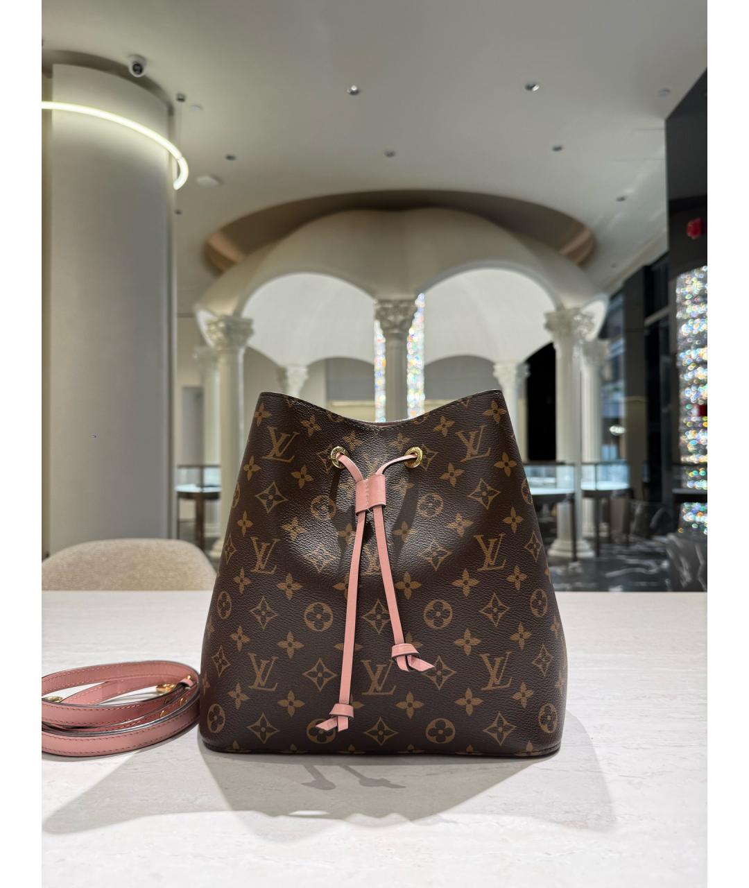LOUIS VUITTON Коричневая сумка через плечо из канвы, фото 9