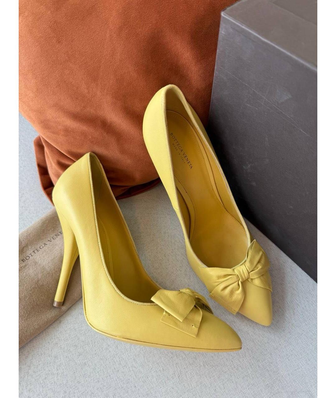 BOTTEGA VENETA Желтые кожаные туфли, фото 9