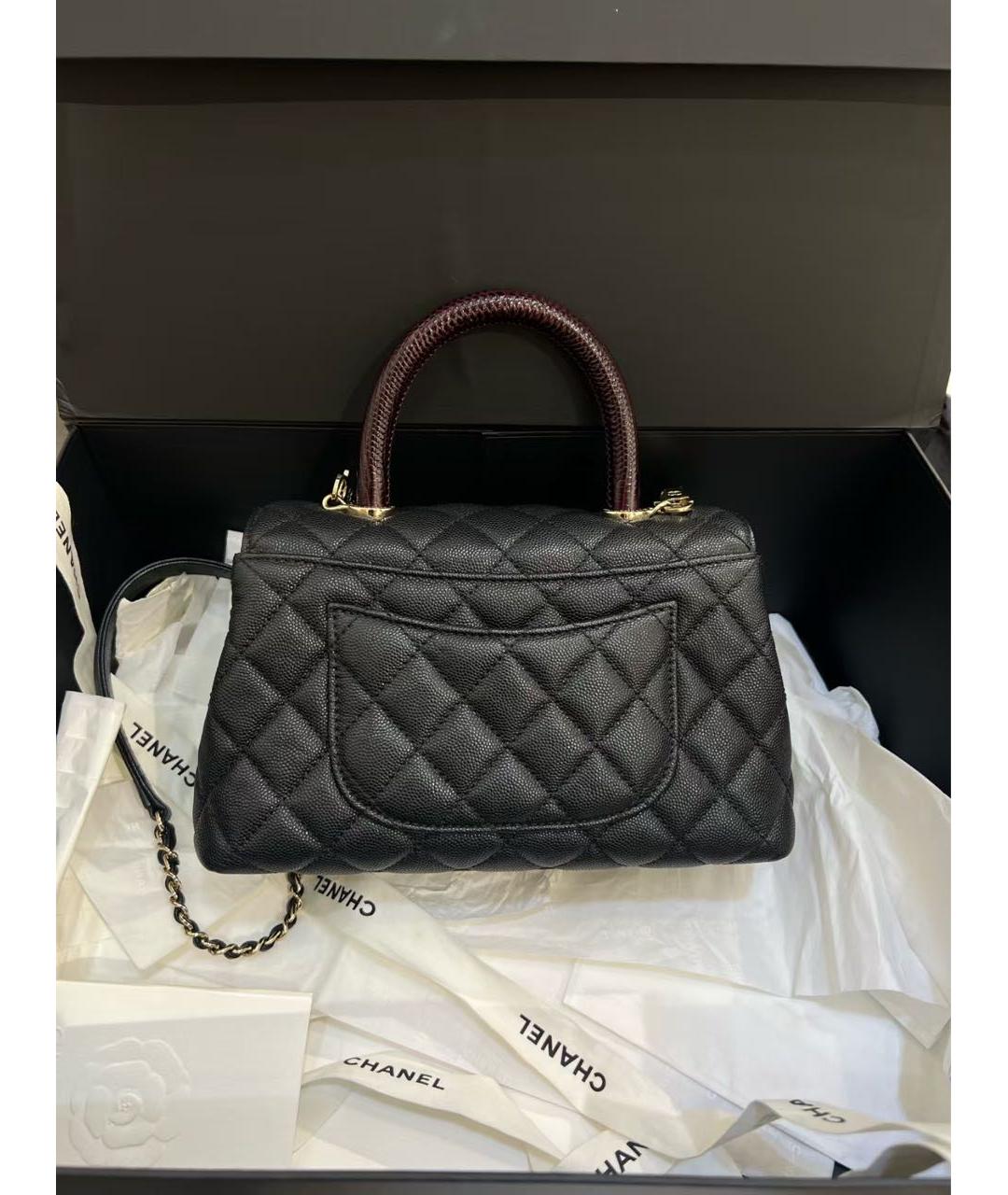 CHANEL Черная сумка с короткими ручками из кожи ящерицы, фото 2