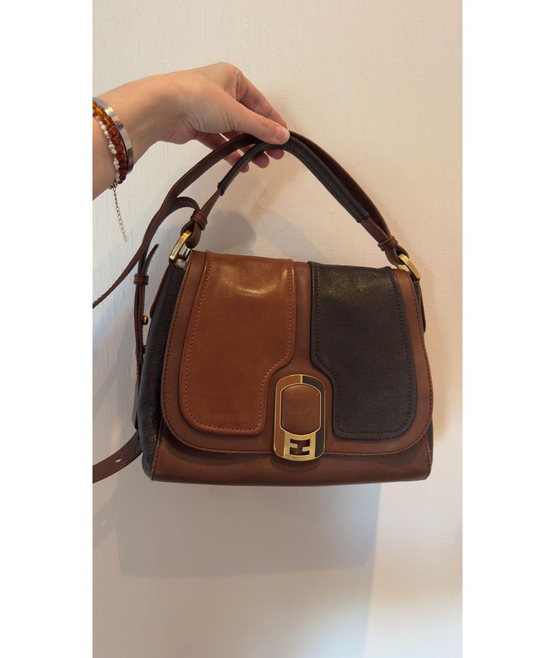 FENDI Коричневая кожаная сумка через плечо, фото 8