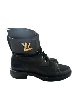 LOUIS VUITTON Ботинки