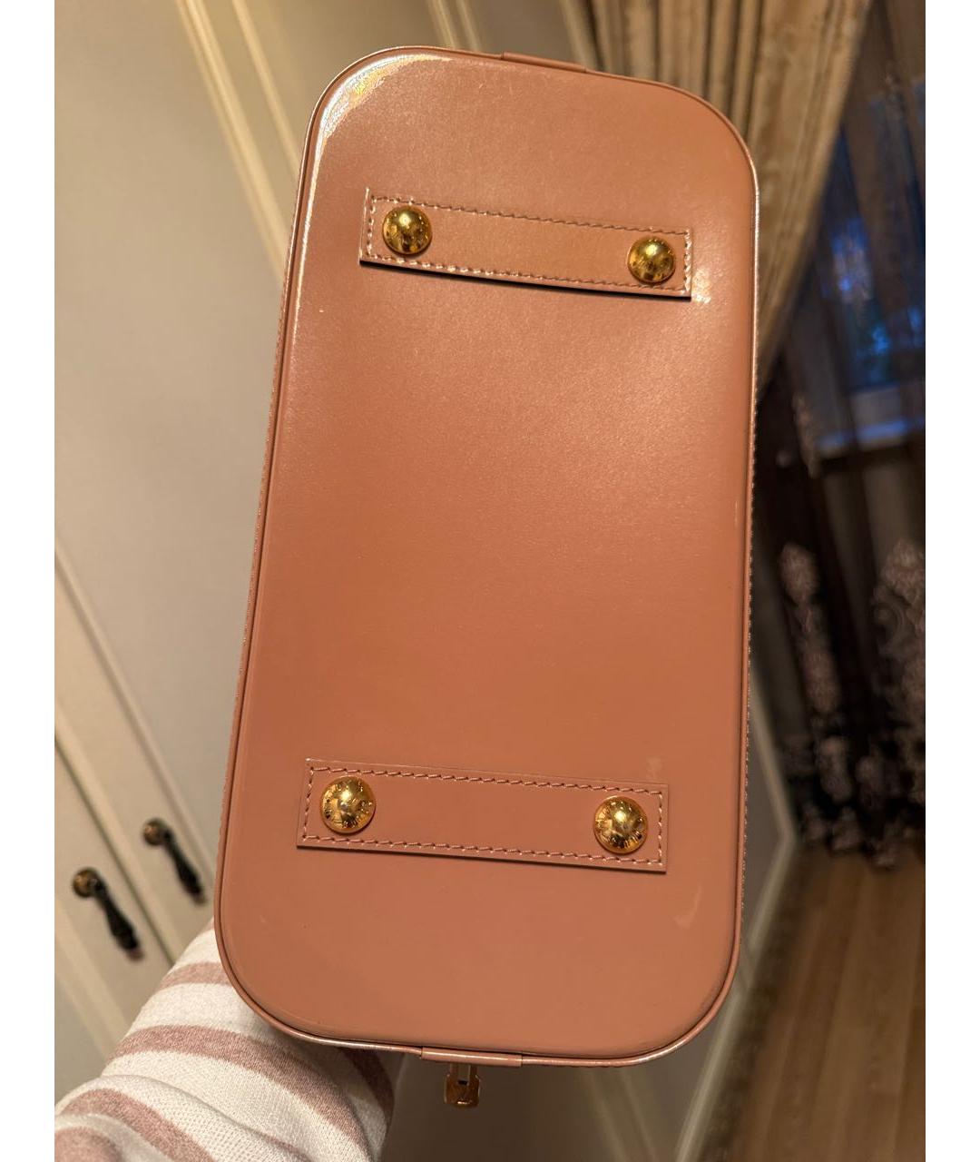 LOUIS VUITTON Бежевая сумка с короткими ручками из лакированной кожи, фото 5