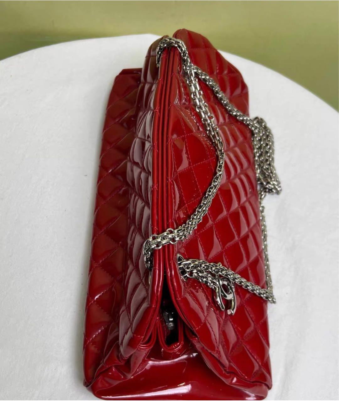 CHANEL Красная сумка с короткими ручками из лакированной кожи, фото 8