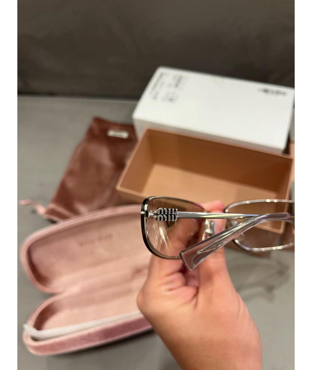 MIU MIU Серебряные металлические солнцезащитные очки, фото 2
