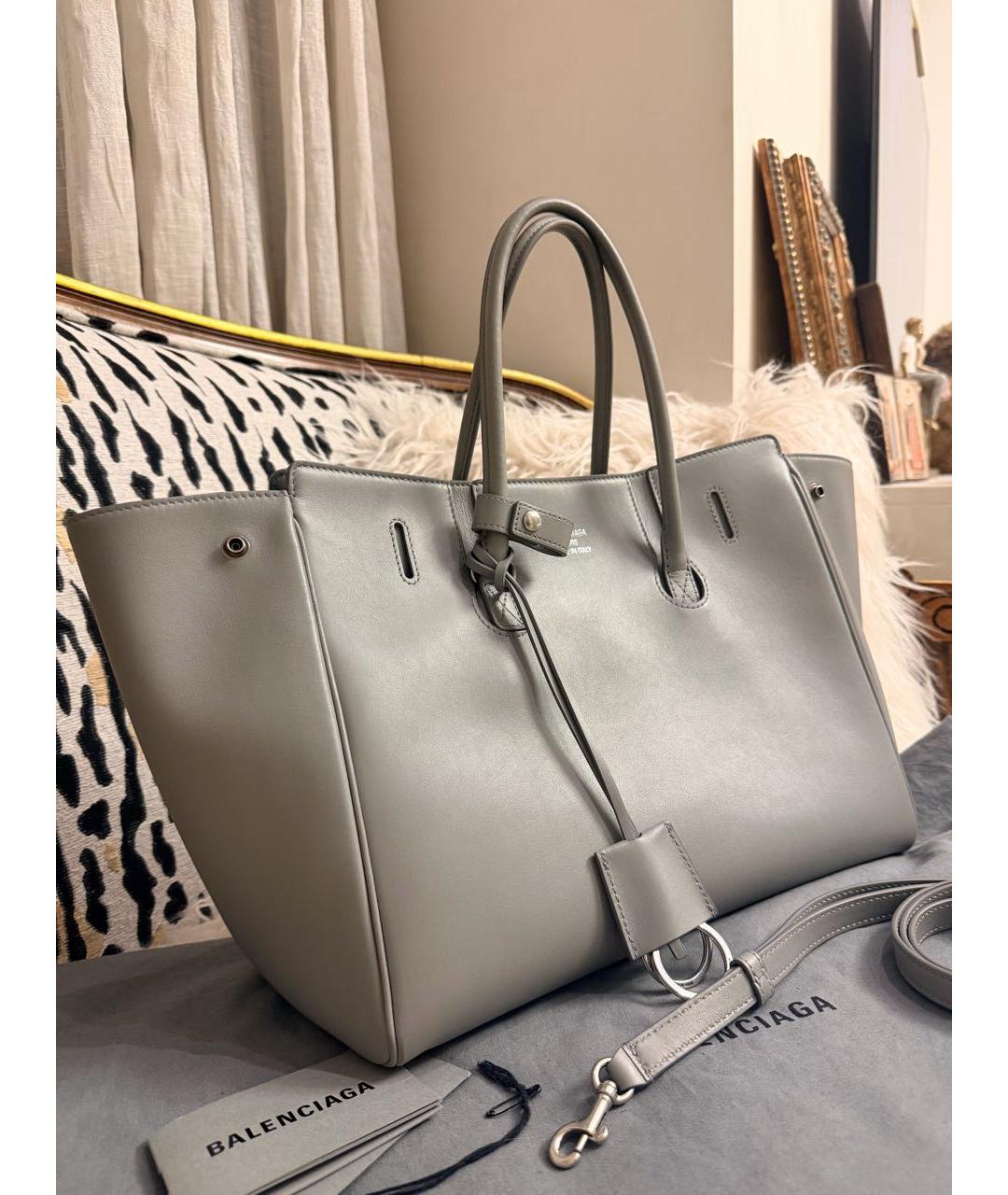 BALENCIAGA Серая кожаная сумка тоут, фото 2