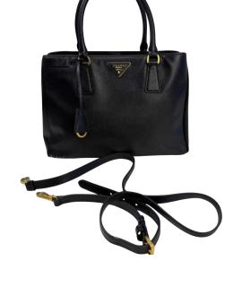 PRADA Сумка через плечо