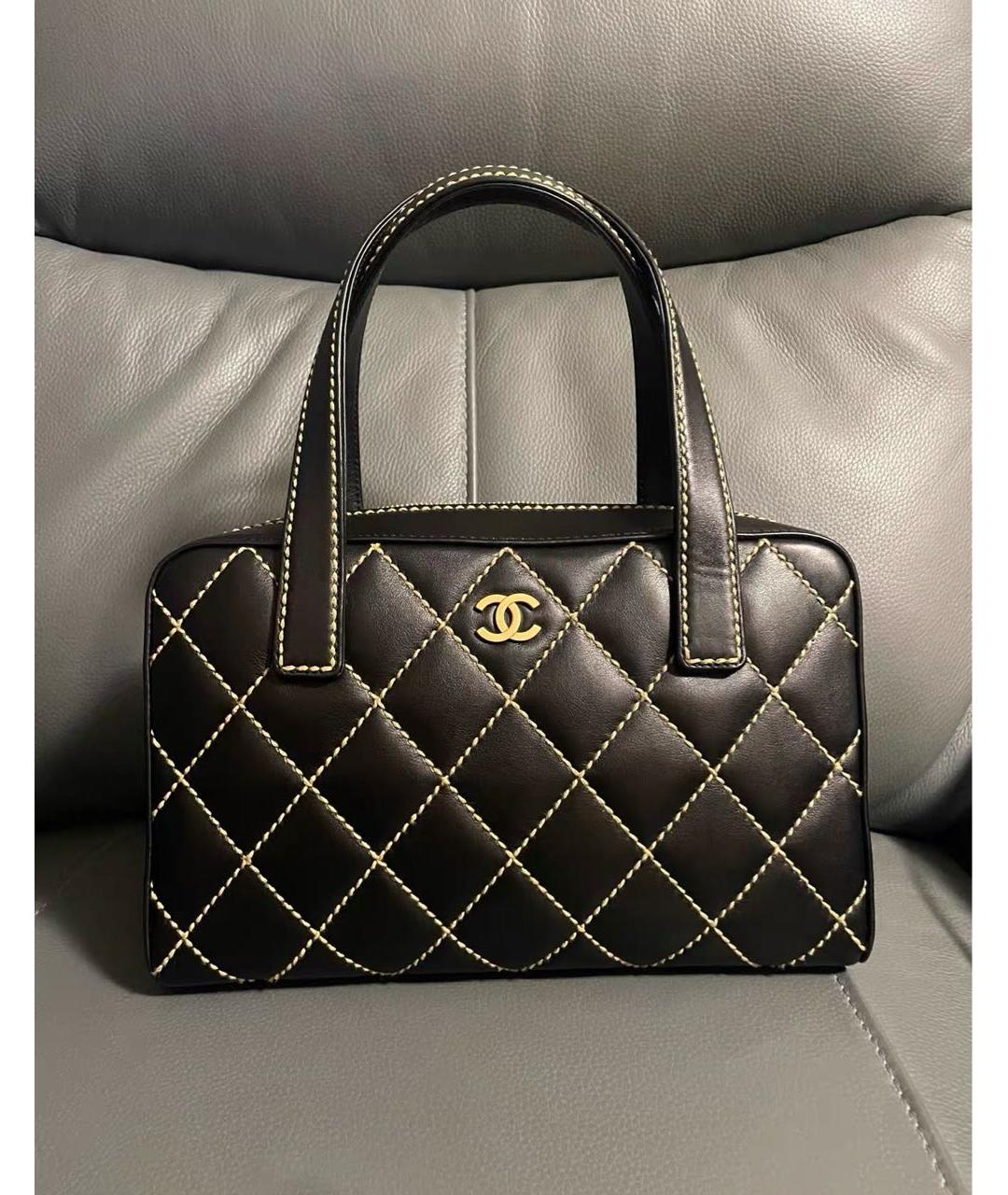 CHANEL Черная кожаная сумка с короткими ручками, фото 9