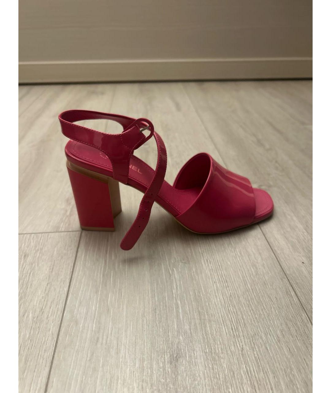 CHANEL Розовые туфли из лакированной кожи, фото 5