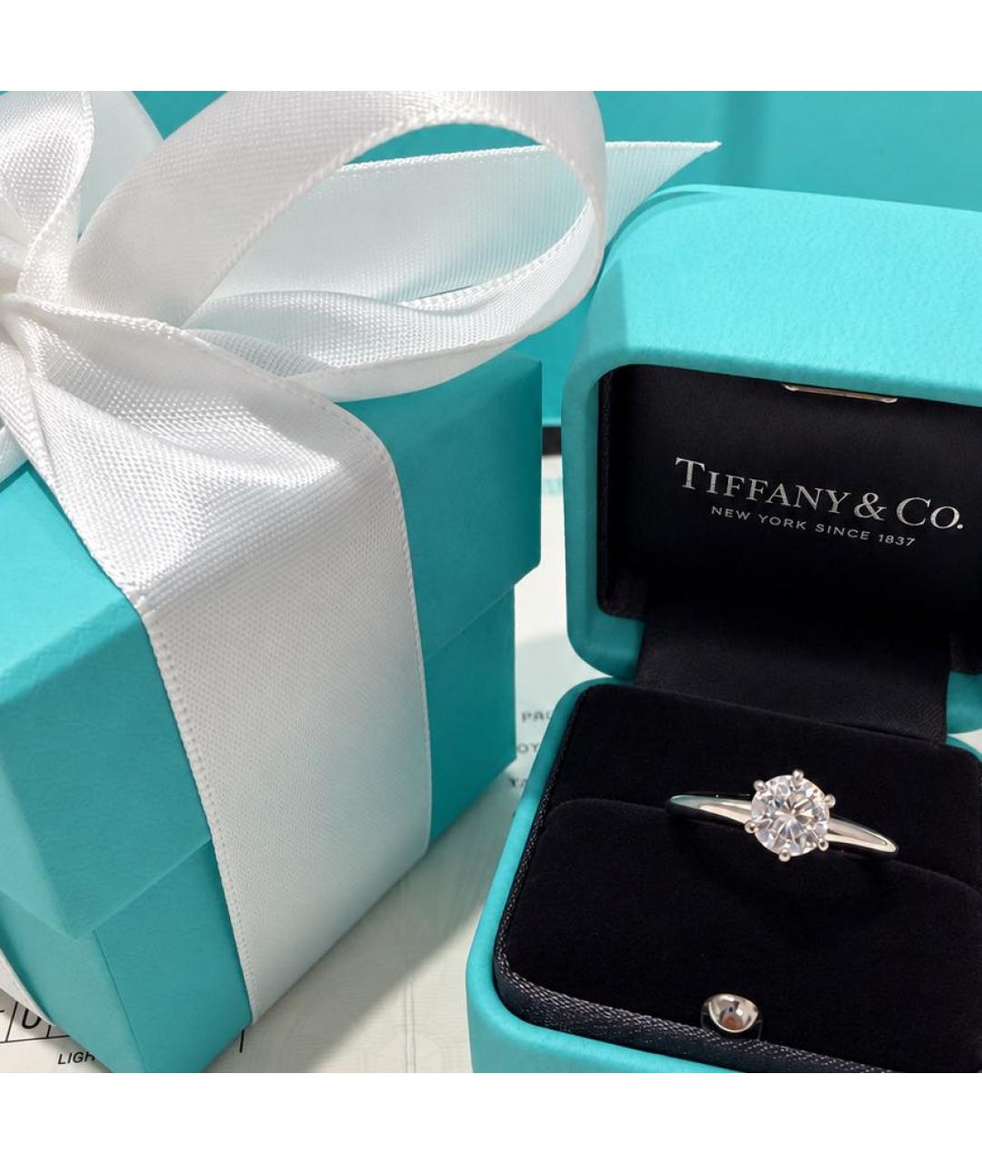 TIFFANY&CO Белое платиновое кольцо, фото 4