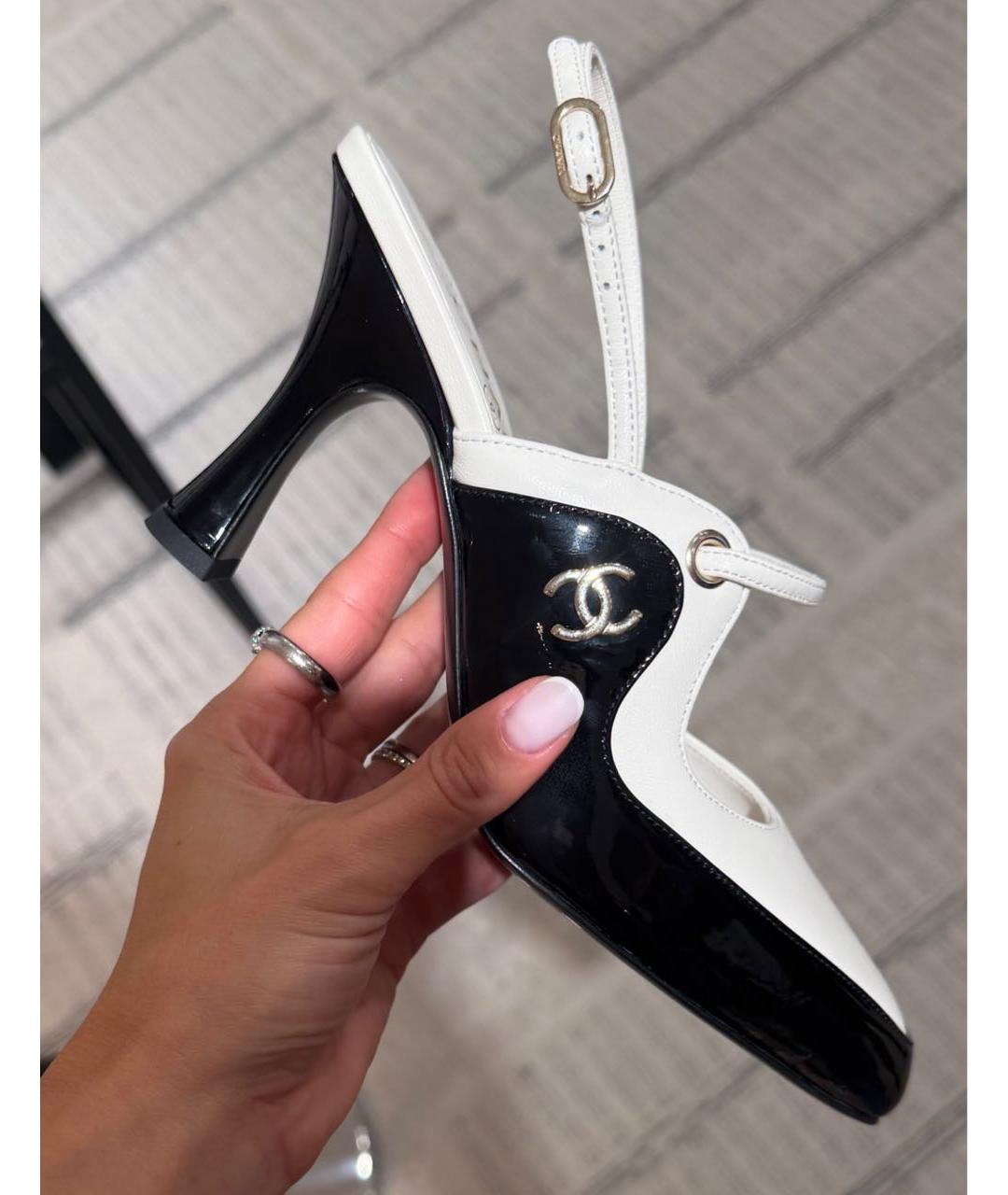 CHANEL Белые кожаные туфли, фото 6