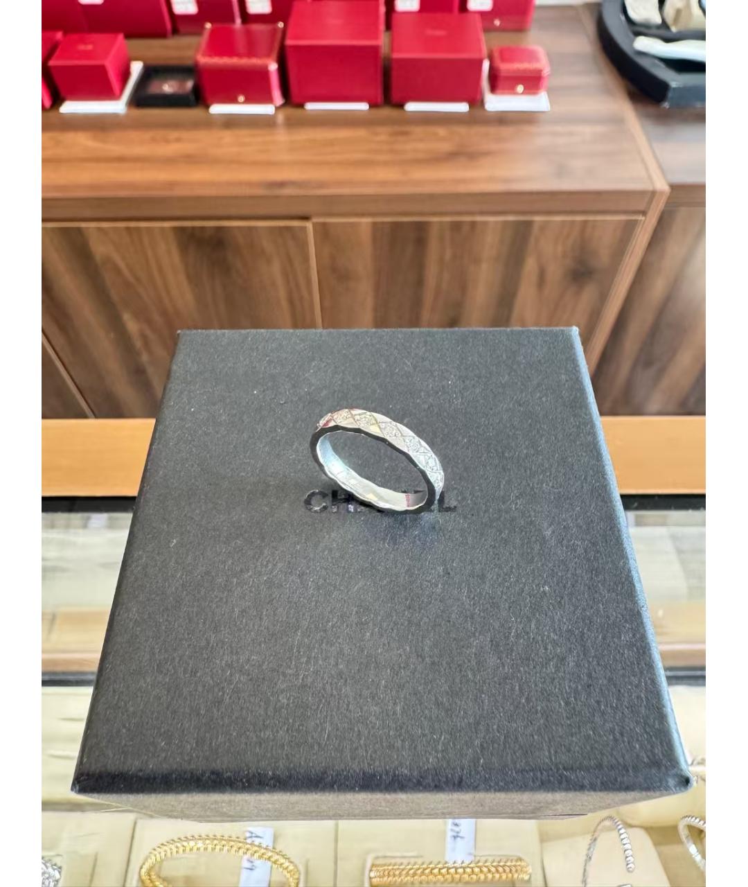 CHANEL Серебряное кольцо из белого золота, фото 4