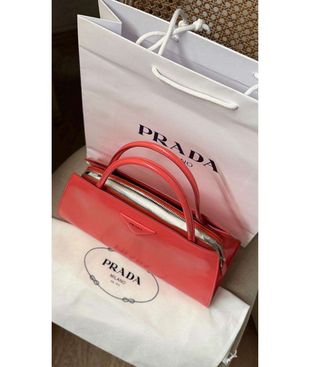 PRADA Коралловая кожаная сумка с короткими ручками, фото 5