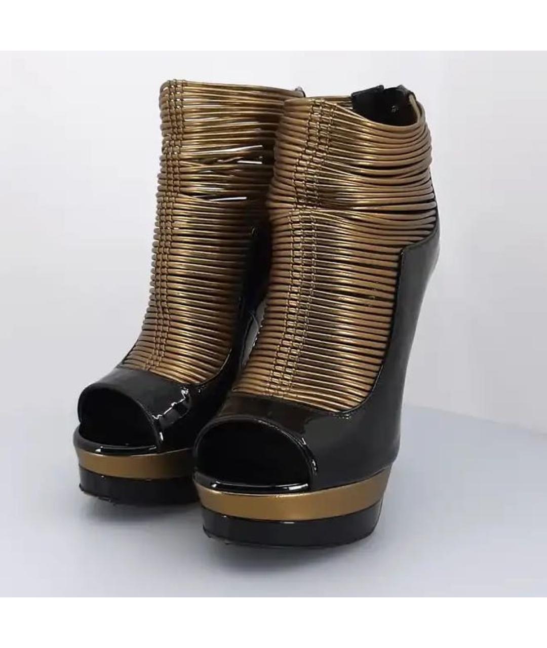 VERSACE Черные босоножки из лакированной кожи, фото 6