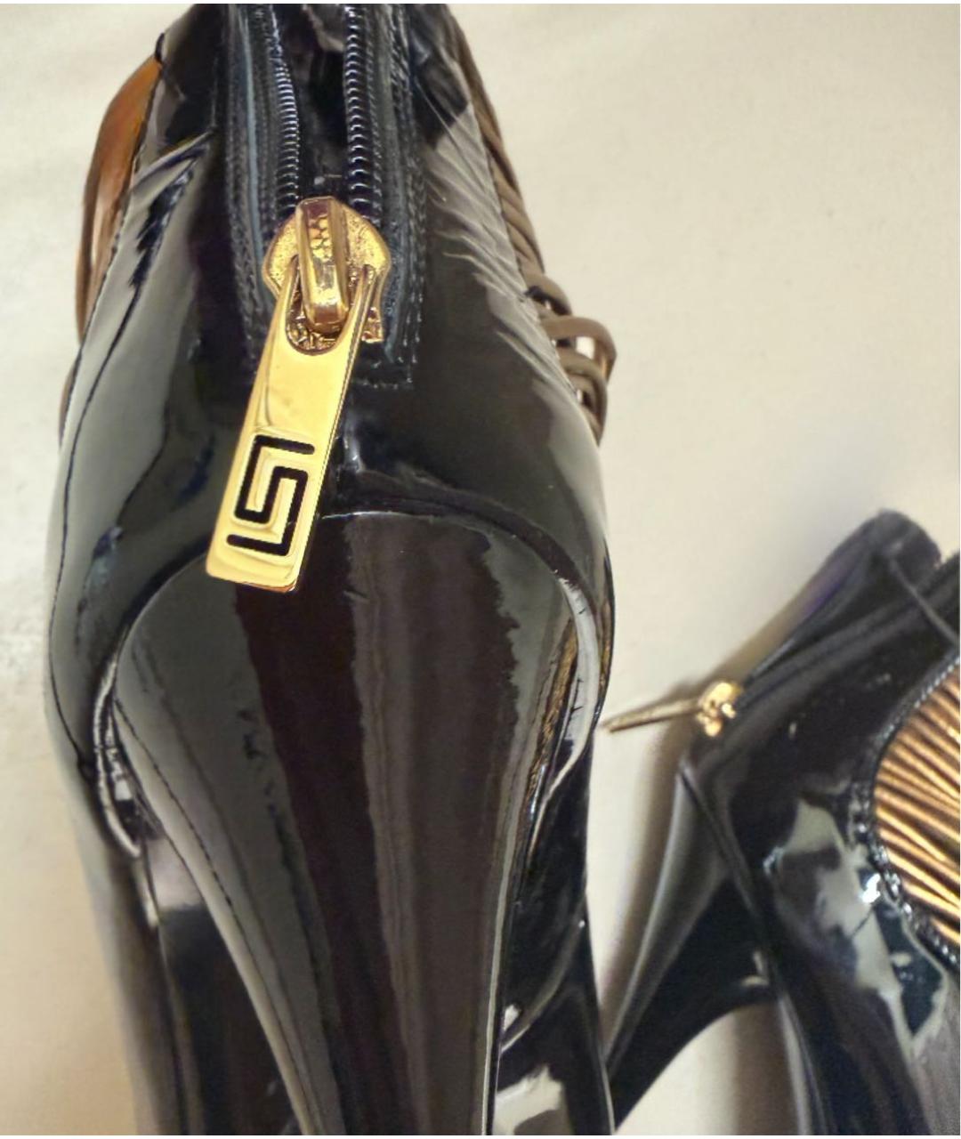 VERSACE Черные босоножки из лакированной кожи, фото 4