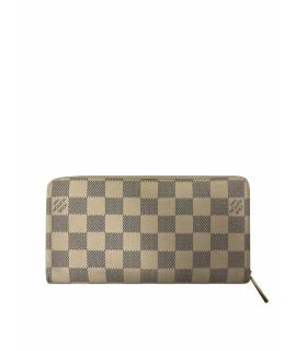 LOUIS VUITTON Кошелек