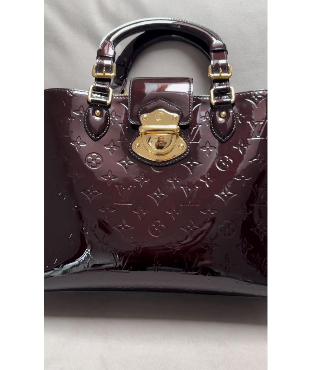 LOUIS VUITTON Бордовая сумка с короткими ручками из лакированной кожи, фото 3