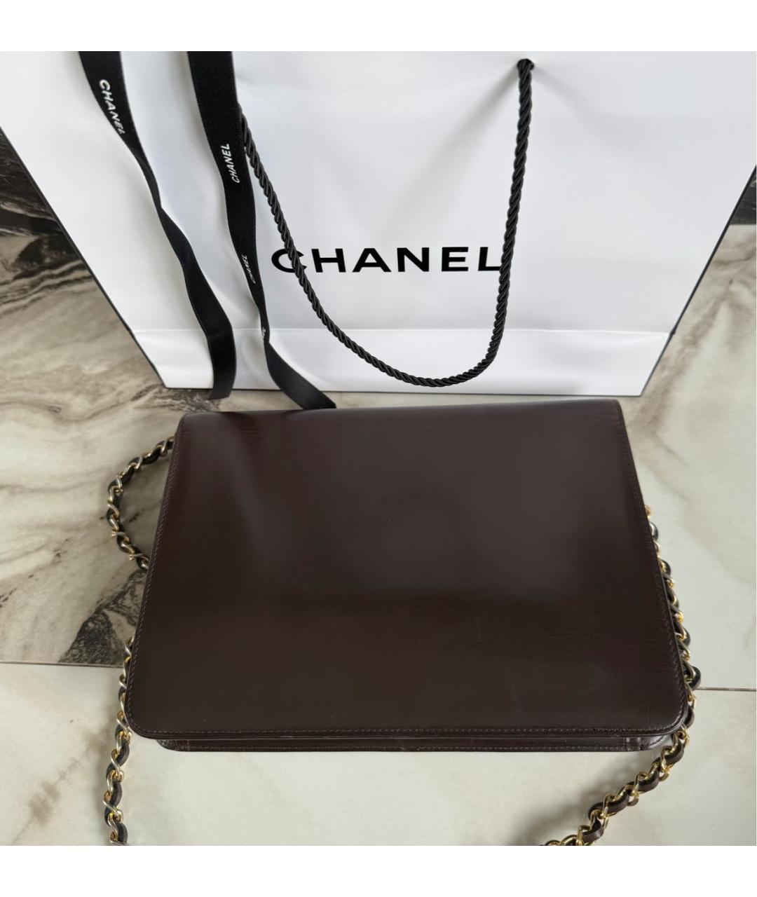 CHANEL Коричневая кожаная сумка через плечо, фото 4