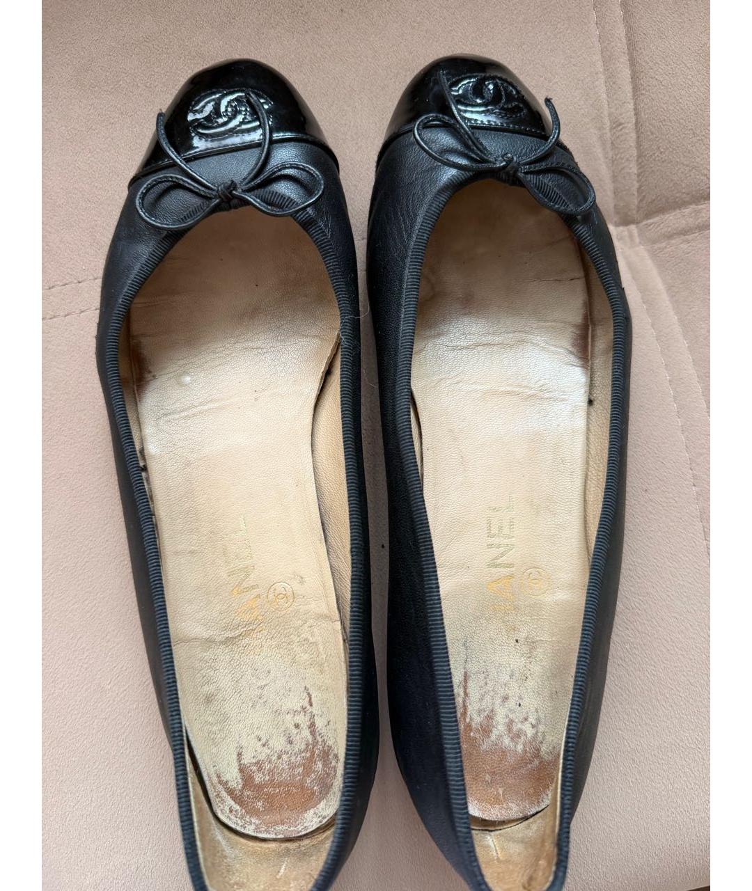 CHANEL Черные кожаные балетки, фото 3