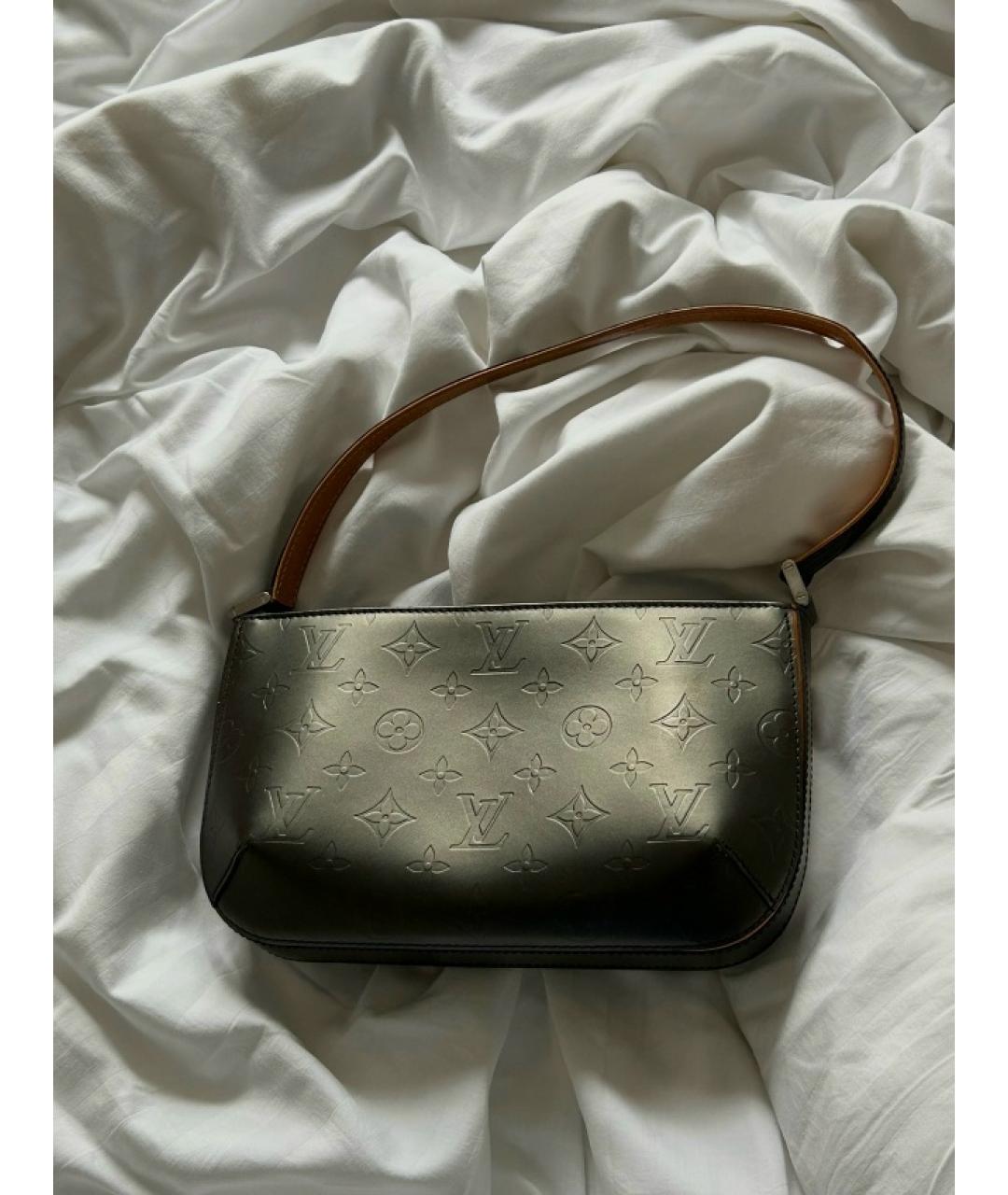 LOUIS VUITTON Черная кожаная сумка через плечо, фото 5
