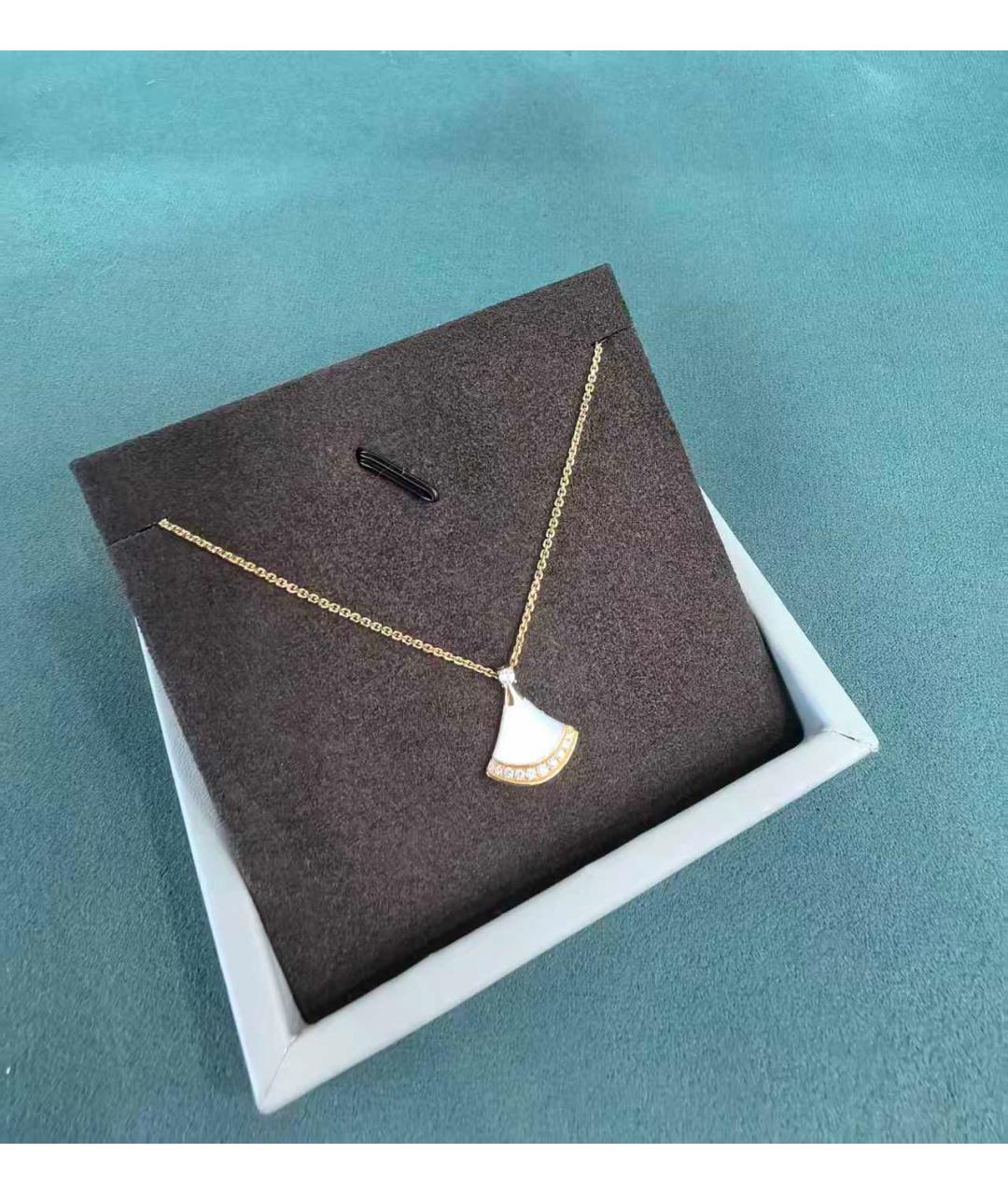 BVLGARI Золотая подвеска, фото 3