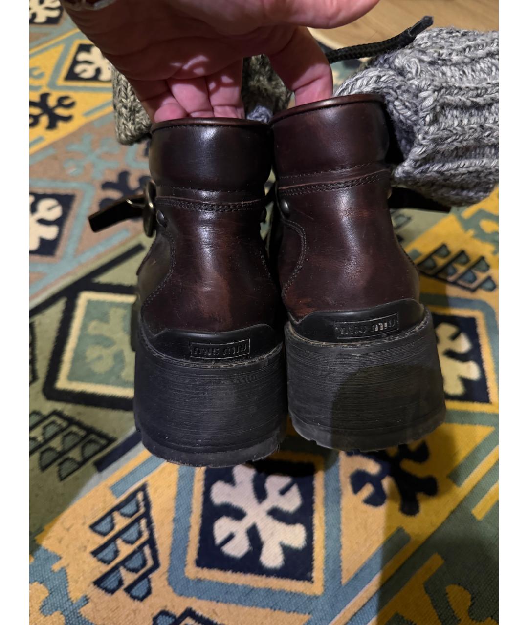 MIU MIU Бордовые кожаные ботинки, фото 4