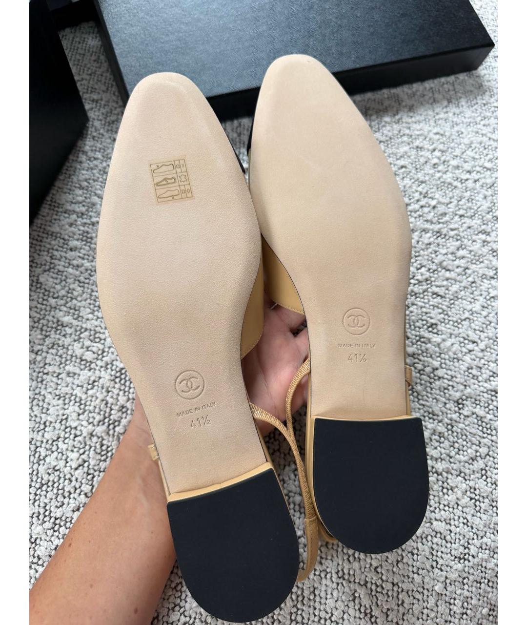 CHANEL Бежевые кожаные туфли, фото 3