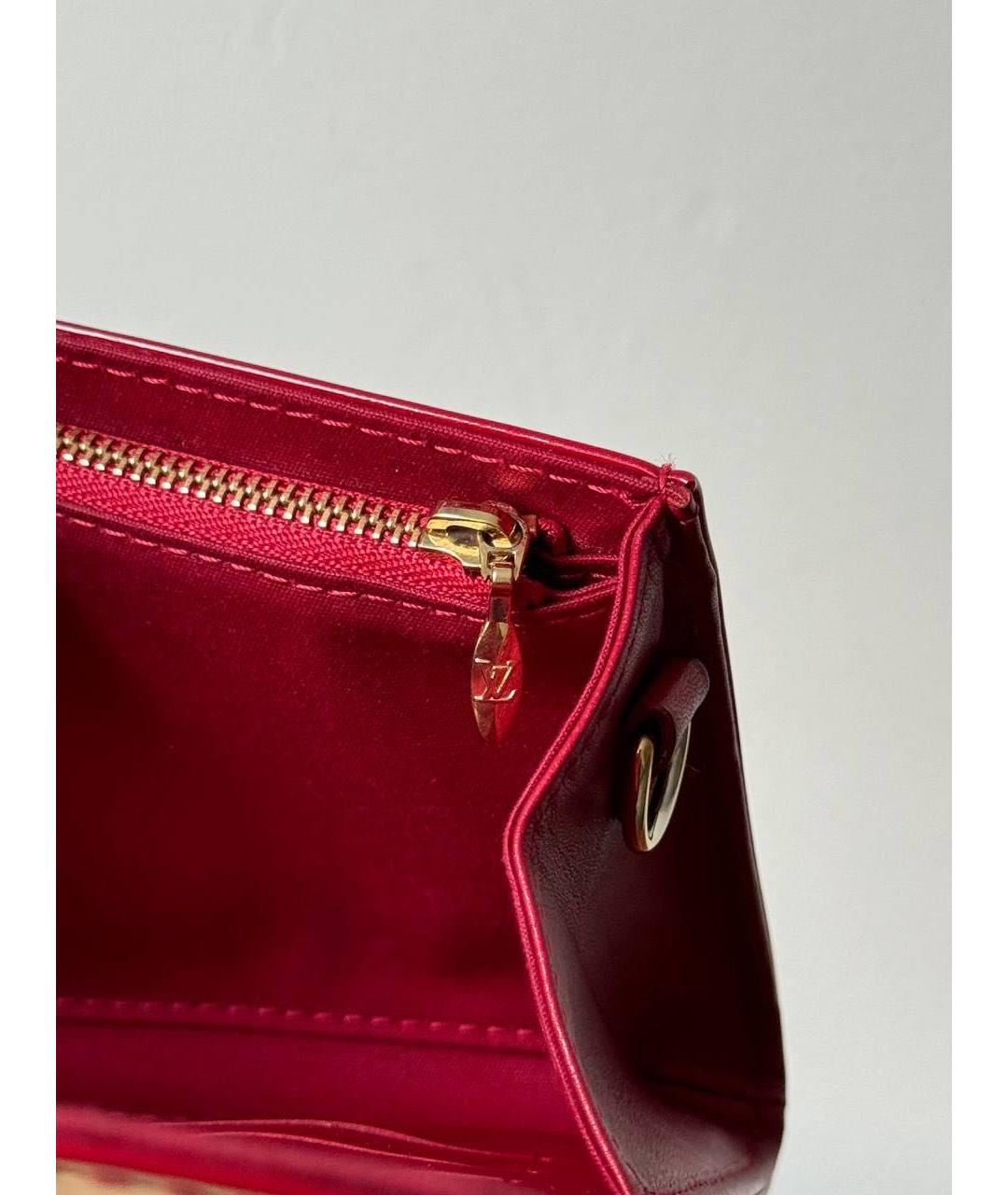 LOUIS VUITTON Красная сумка с короткими ручками из лакированной кожи, фото 5