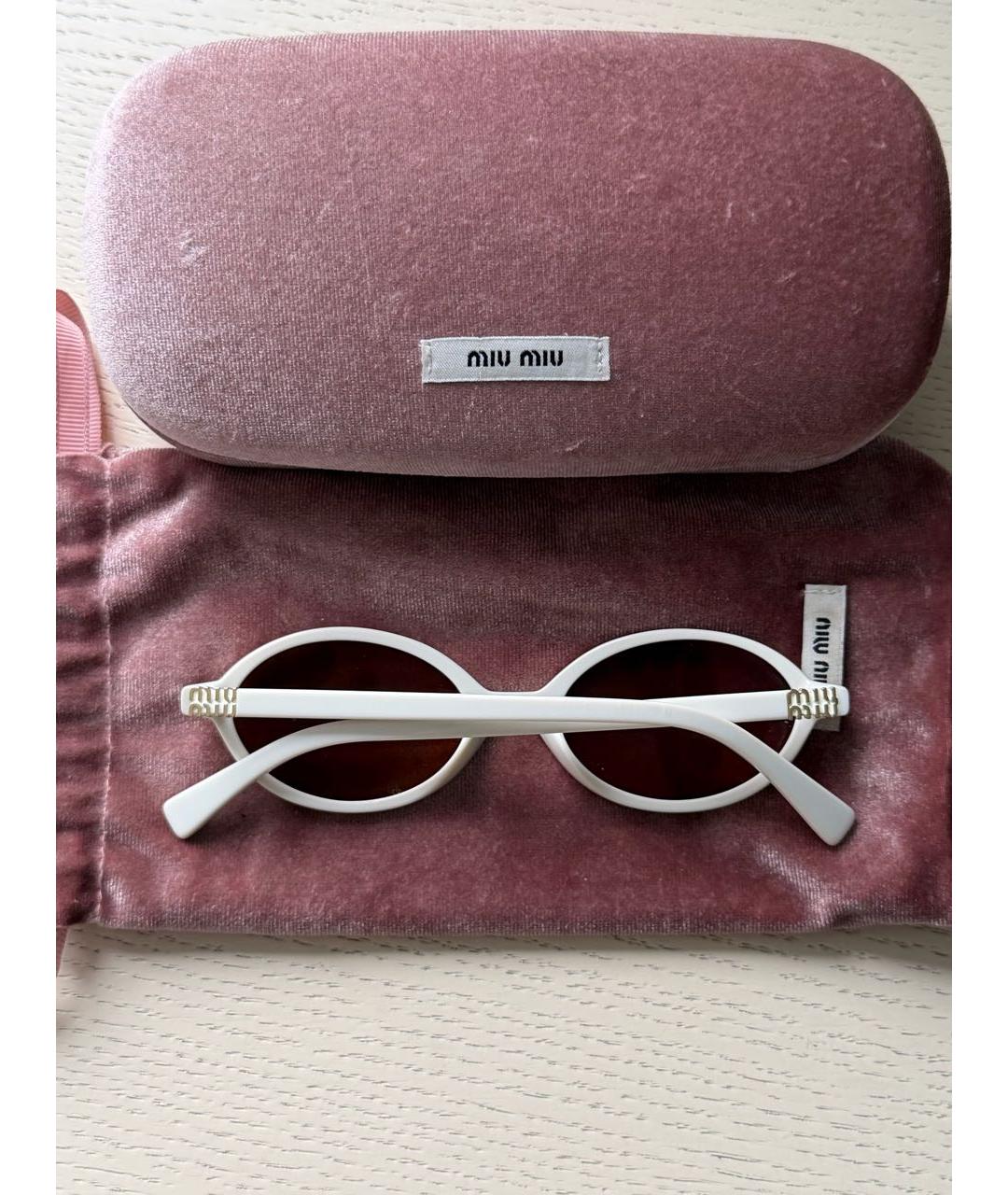 MIU MIU Белые пластиковые солнцезащитные очки, фото 6