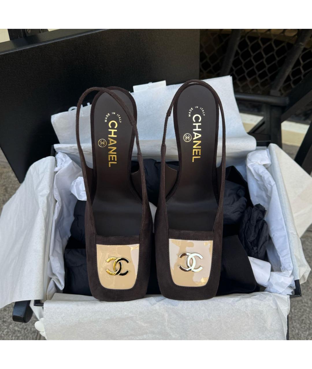 CHANEL Коричневые замшевые туфли, фото 2