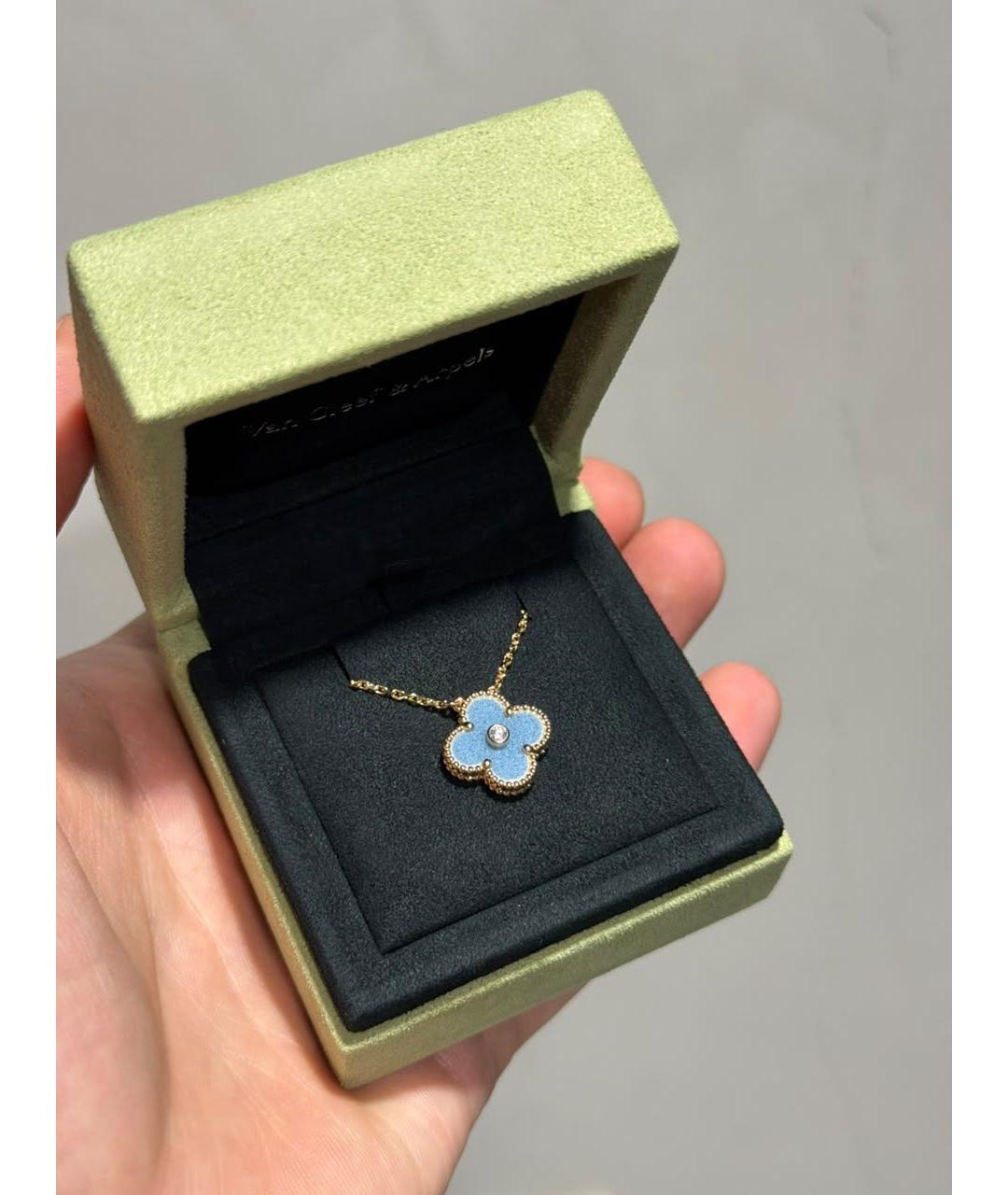 VAN CLEEF & ARPELS Голубая подвеска из желтого золота, фото 2