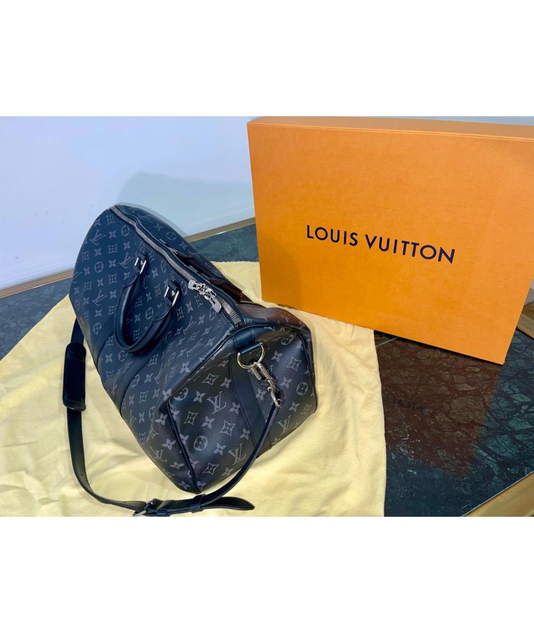 LOUIS VUITTON Черная кожаная дорожная/спортивная сумка, фото 2