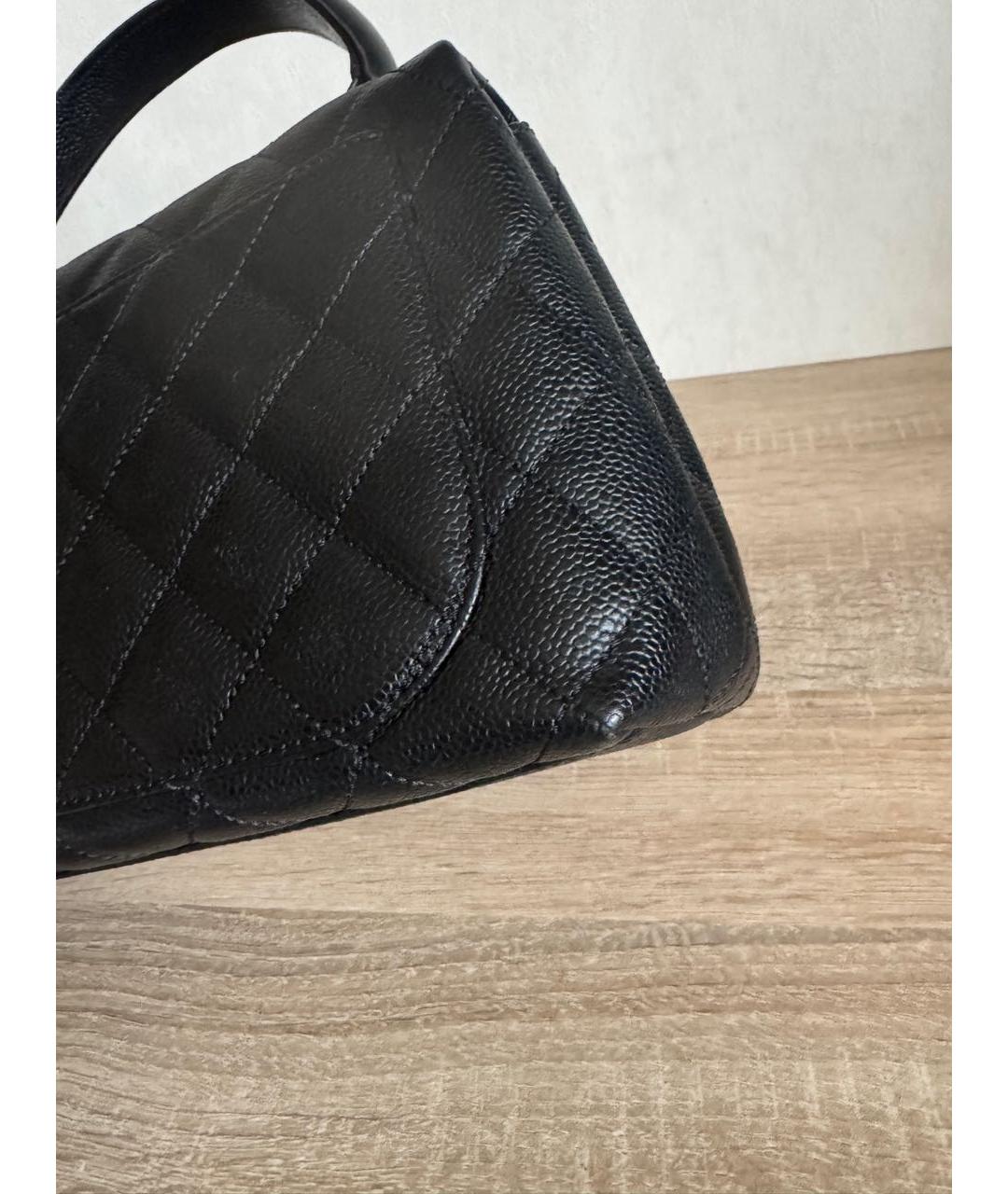 CHANEL Черная кожаная сумка с короткими ручками, фото 6