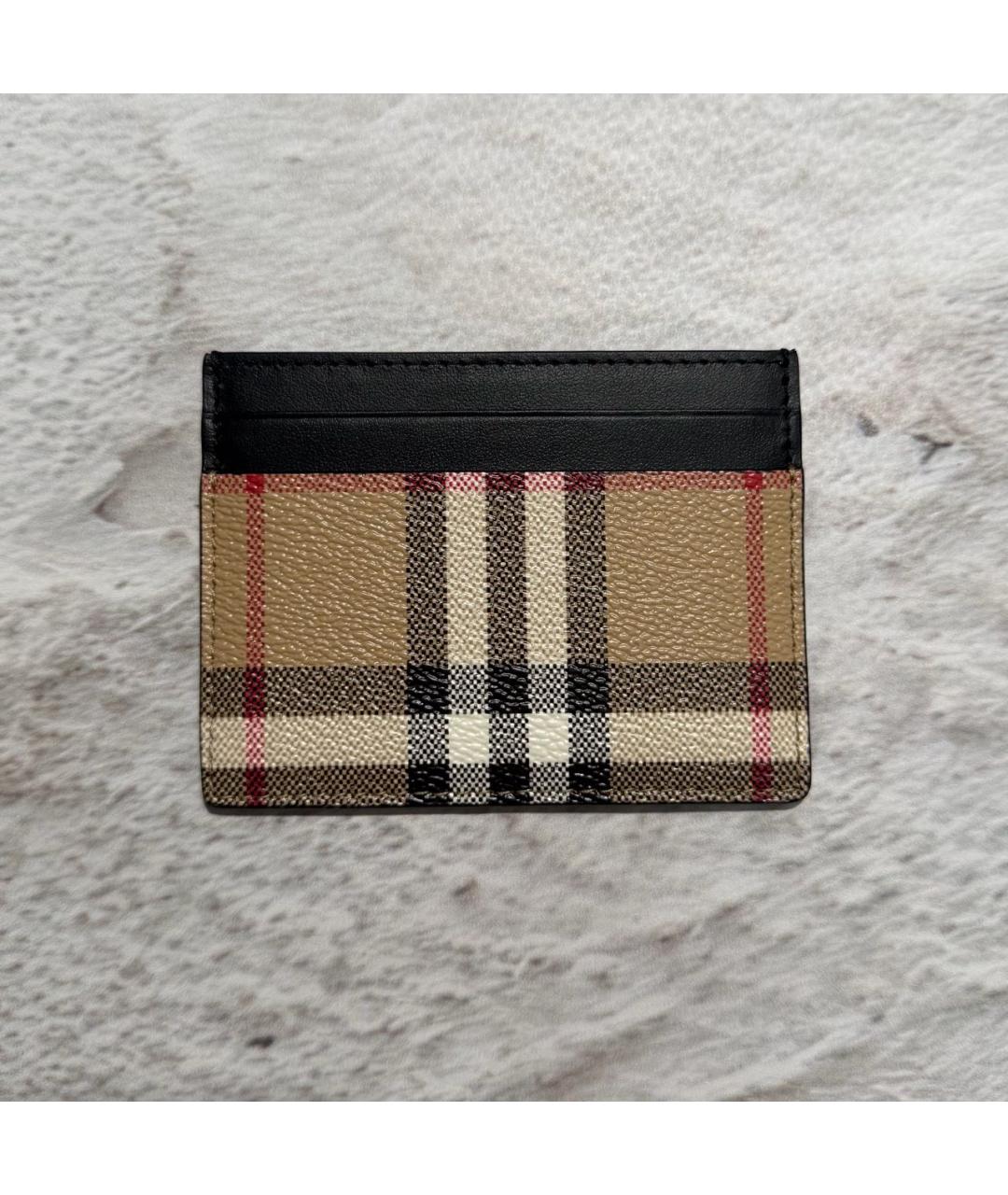 BURBERRY Бежевый кожаный кардхолдер, фото 5